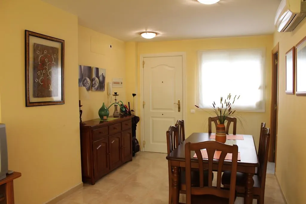 Golden Pineda Apartman La Pineda